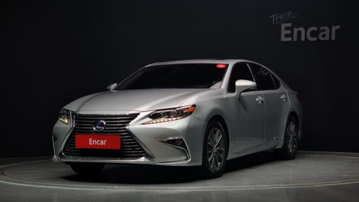 2017 LEXUS ES