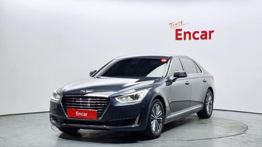 2017 Genesis EQ900