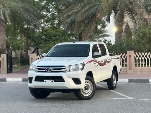 2021 TOYOTA Hilux, 