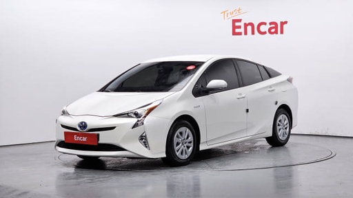 2018 TOYOTA Prius