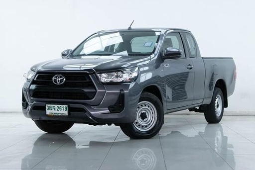 2021 TOYOTA Hilux