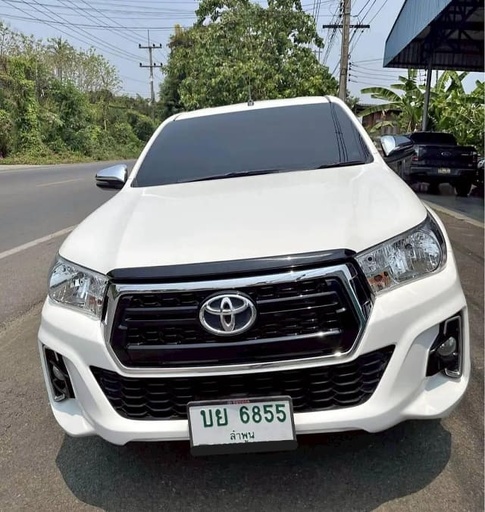 2020 TOYOTA Hilux