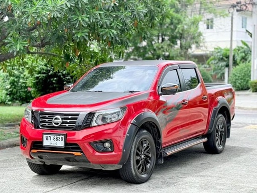 2019 NISSAN Navara