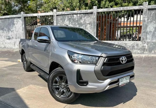 2020 TOYOTA Hilux