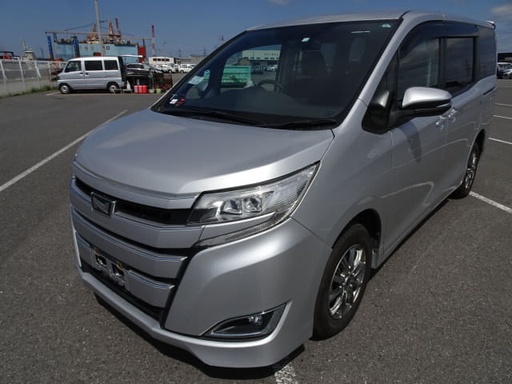 2020 TOYOTA Noah