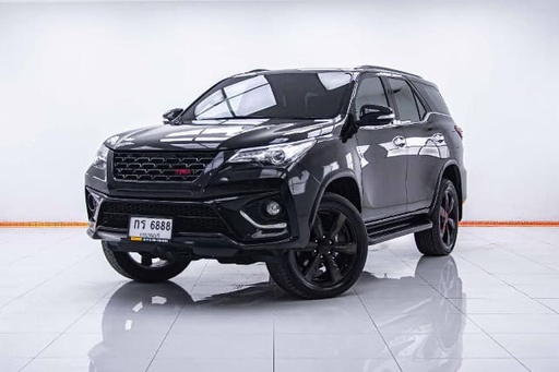 2017 TOYOTA Fortuner, 