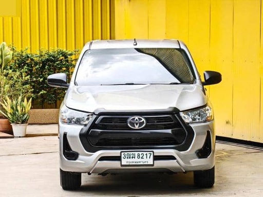 2020 TOYOTA Hilux