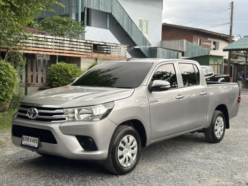 2017 TOYOTA Hilux