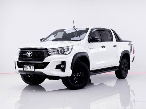 2019 TOYOTA Hilux