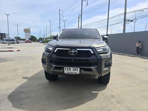 2020 TOYOTA Hilux