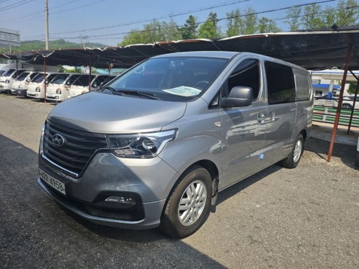2020 HYUNDAI Grand Starex