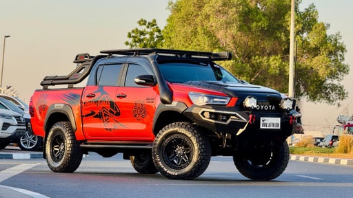2018 TOYOTA Hilux, 