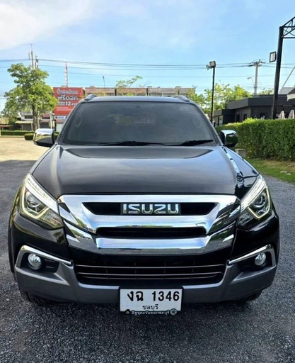 2017 ISUZU MU