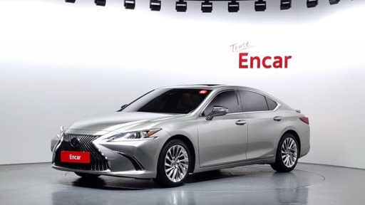 2020 LEXUS ES