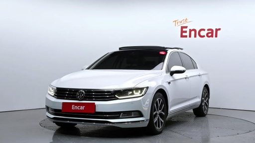 2018 VOLKSWAGEN Passat