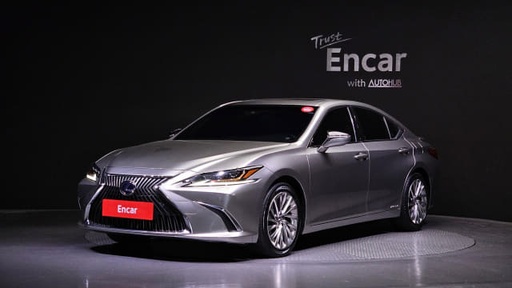 2019 LEXUS ES
