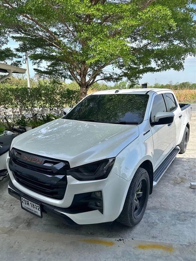 2022 ISUZU D-Max