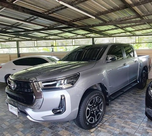 2020 TOYOTA Hilux