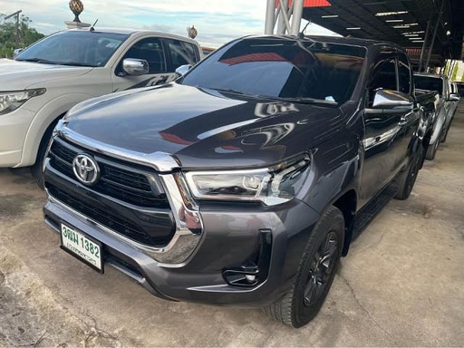 2022 TOYOTA Hilux