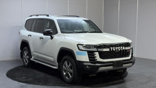 2022 TOYOTA Land Cruiser