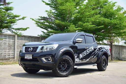 2017 NISSAN Navara