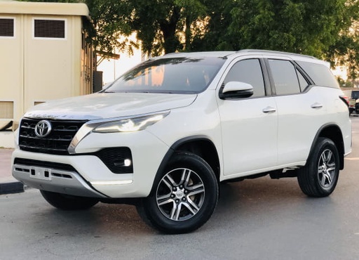 2021 TOYOTA Fortuner