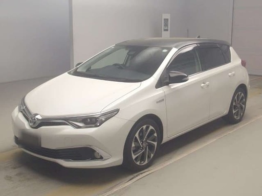 2016 TOYOTA Auris