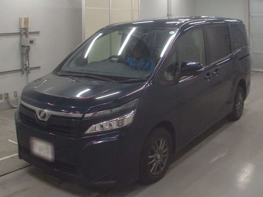 2017 TOYOTA Voxy