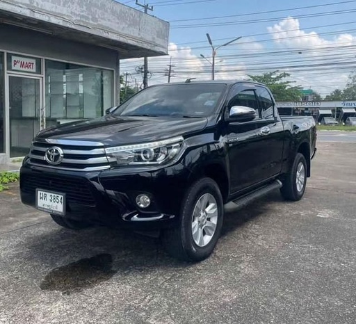 2018 TOYOTA Hilux