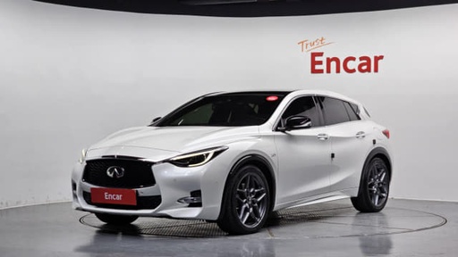 2017 Infiniti Q30