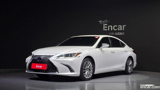 2021 LEXUS ES