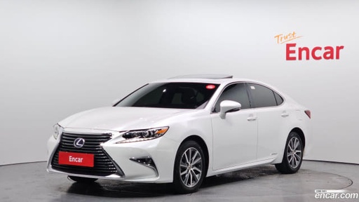 2017 LEXUS ES