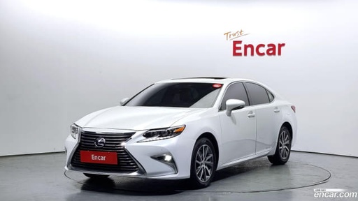 2017 LEXUS ES