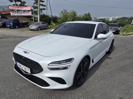 2023 Genesis G70