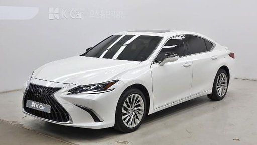 2025 LEXUS ES