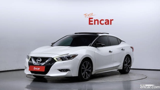2017 NISSAN Maxima