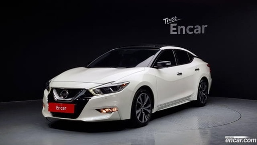 2017 NISSAN Maxima