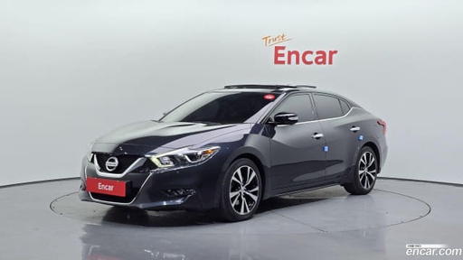 2018 NISSAN Maxima