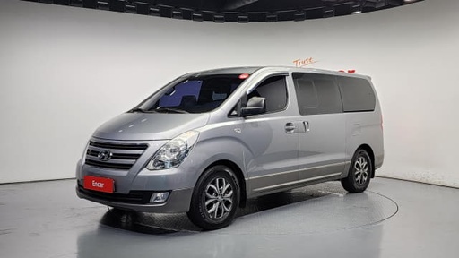 2017 HYUNDAI Grand Starex
