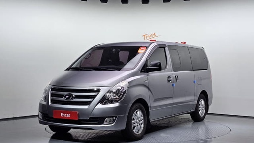 2017 HYUNDAI Grand Starex