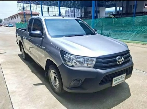 2018 TOYOTA Hilux