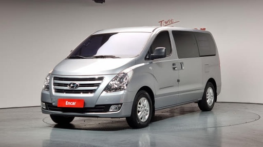 2018 HYUNDAI Grand Starex