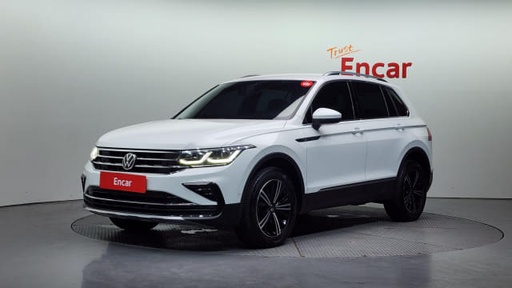 2021 VOLKSWAGEN Tiguan