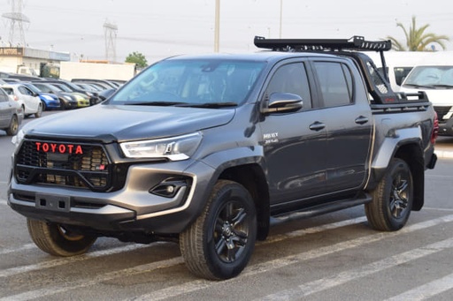 2022 TOYOTA Hilux