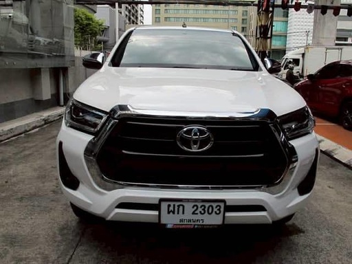 2023 TOYOTA Hilux, 