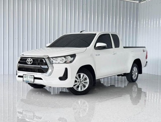 2021 TOYOTA Hilux