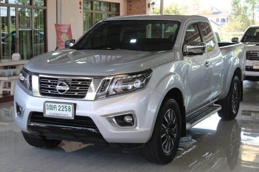 2020 NISSAN Navara