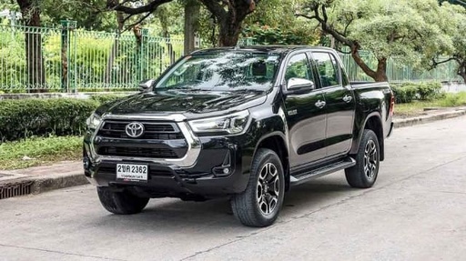 2021 TOYOTA Hilux