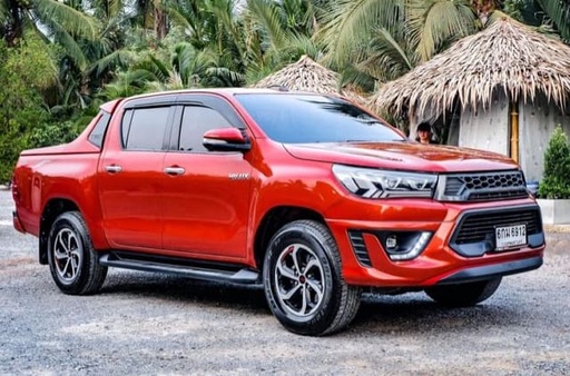 2017 TOYOTA Hilux