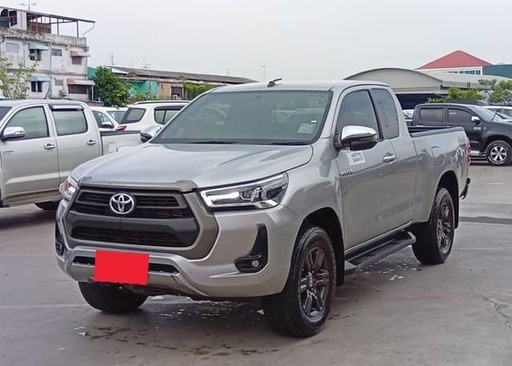2021 TOYOTA Hilux